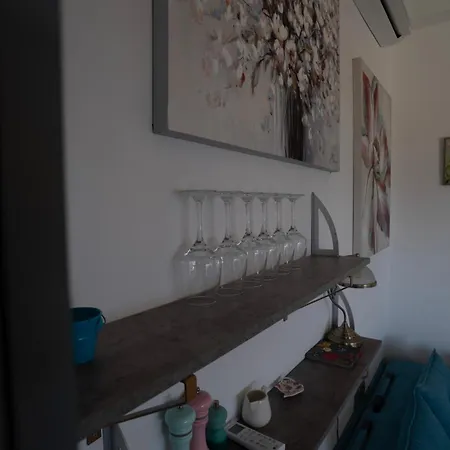 Kirke's Nest Apartment *