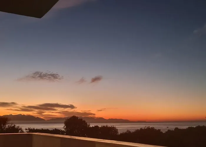 Kirke's Nest Διαμέρισμα